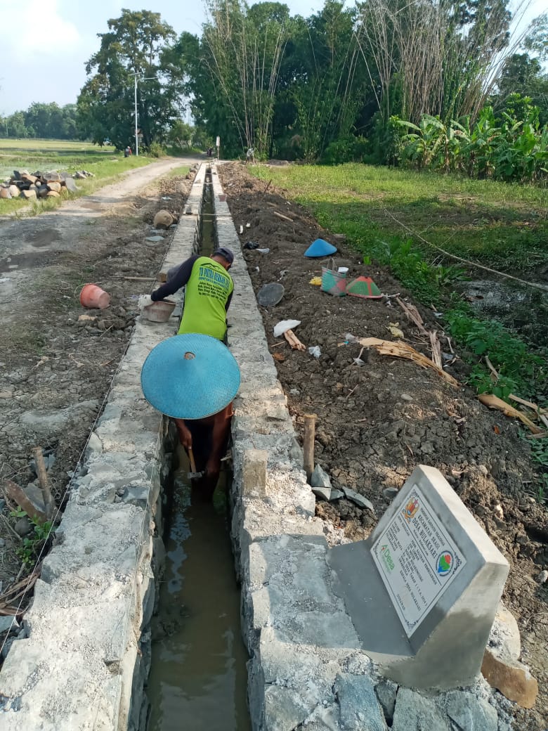 Foto Pembangunan 50%